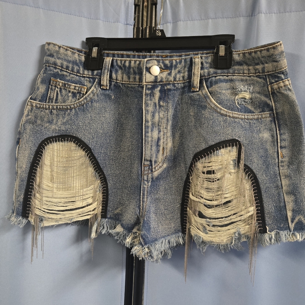 POL Distressed Light Blue Denim Jean Shorts with Fringe Chains - L
